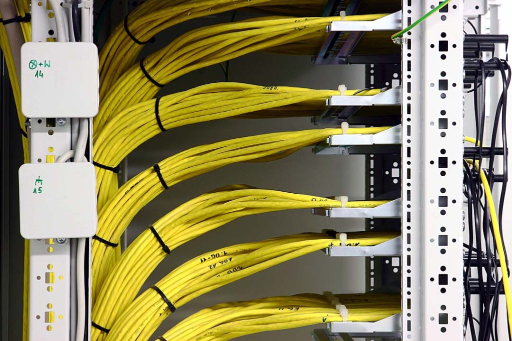 cable tie to deploy network